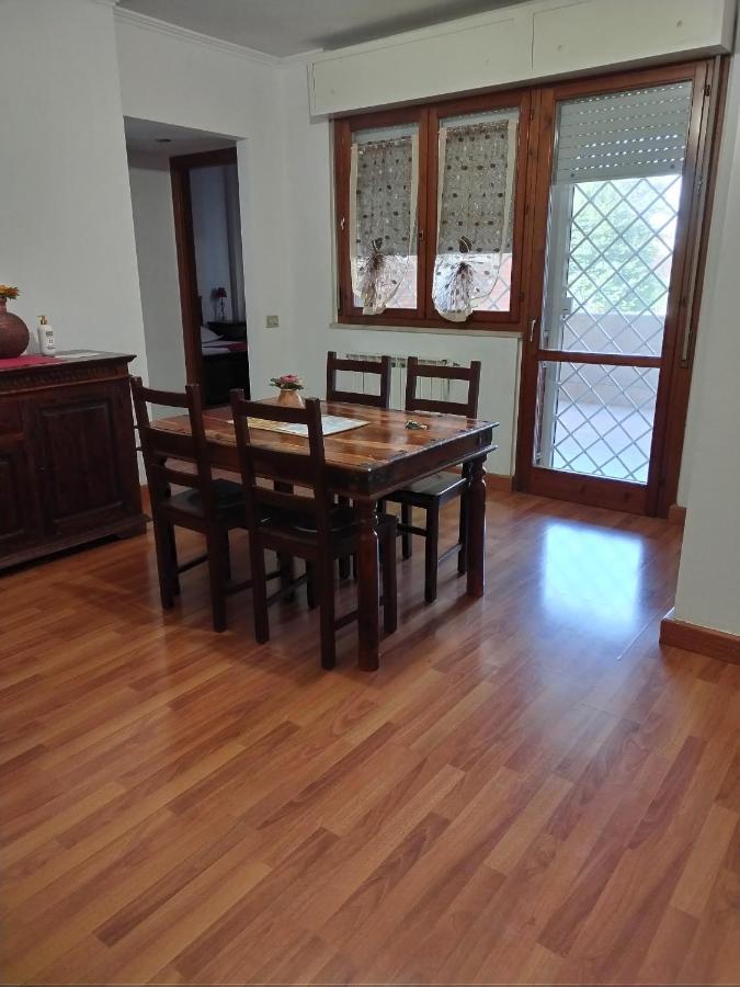 Appartamento Con Due Camere Pressi Eur Rome Extérieur photo